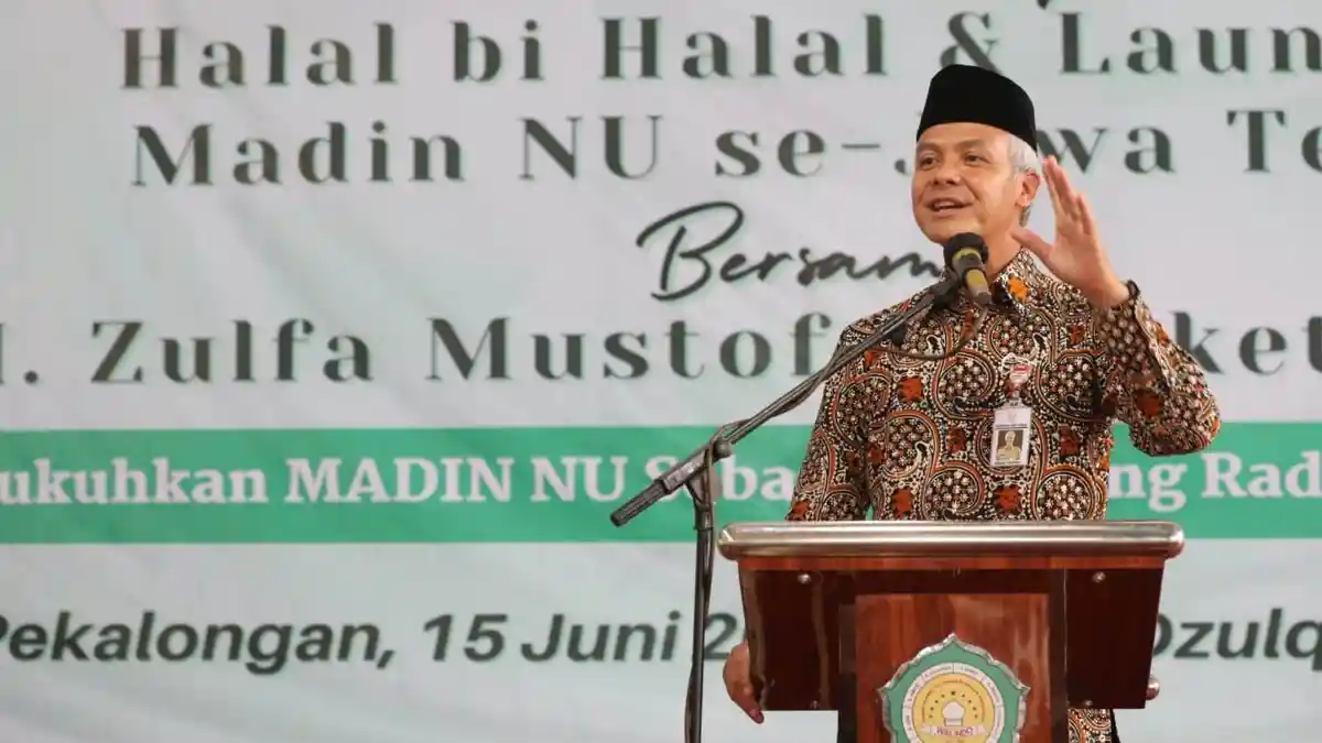 Ganjar Singgung soal Beasiswa dan Kelas Virtual, Gubernur Evaluasi PPDB SMA/SMK di Jateng