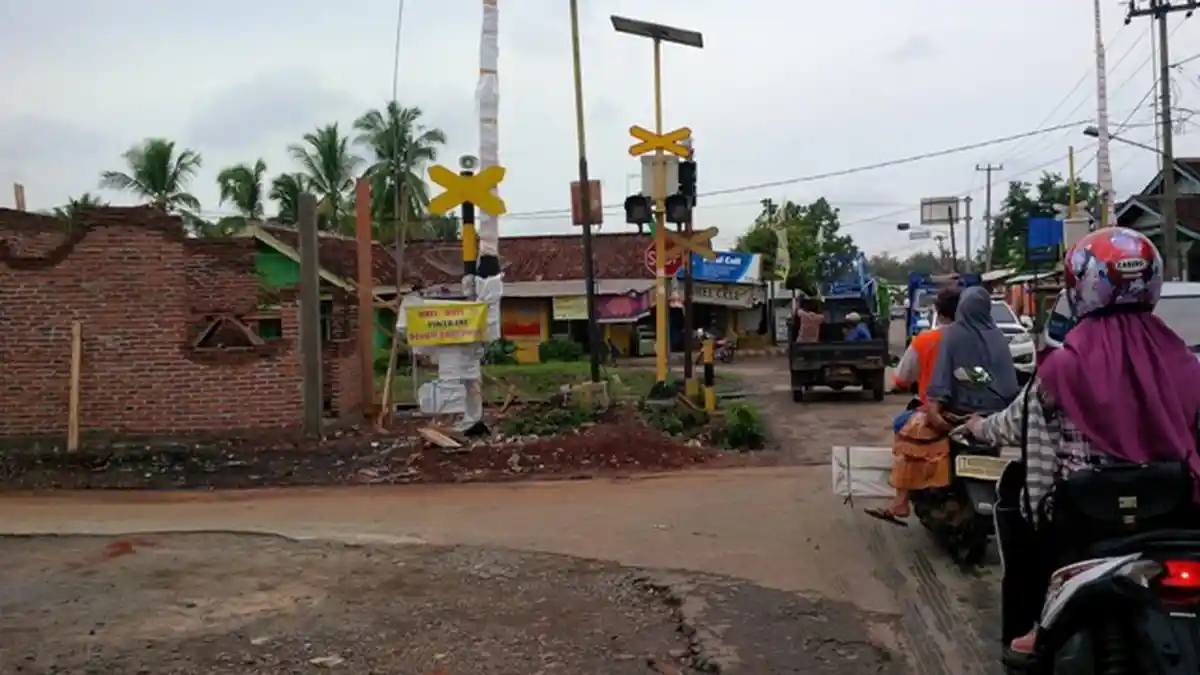 4 Palang Pintu di Lampura Ditarget Selesai Sebelum 15 Desember