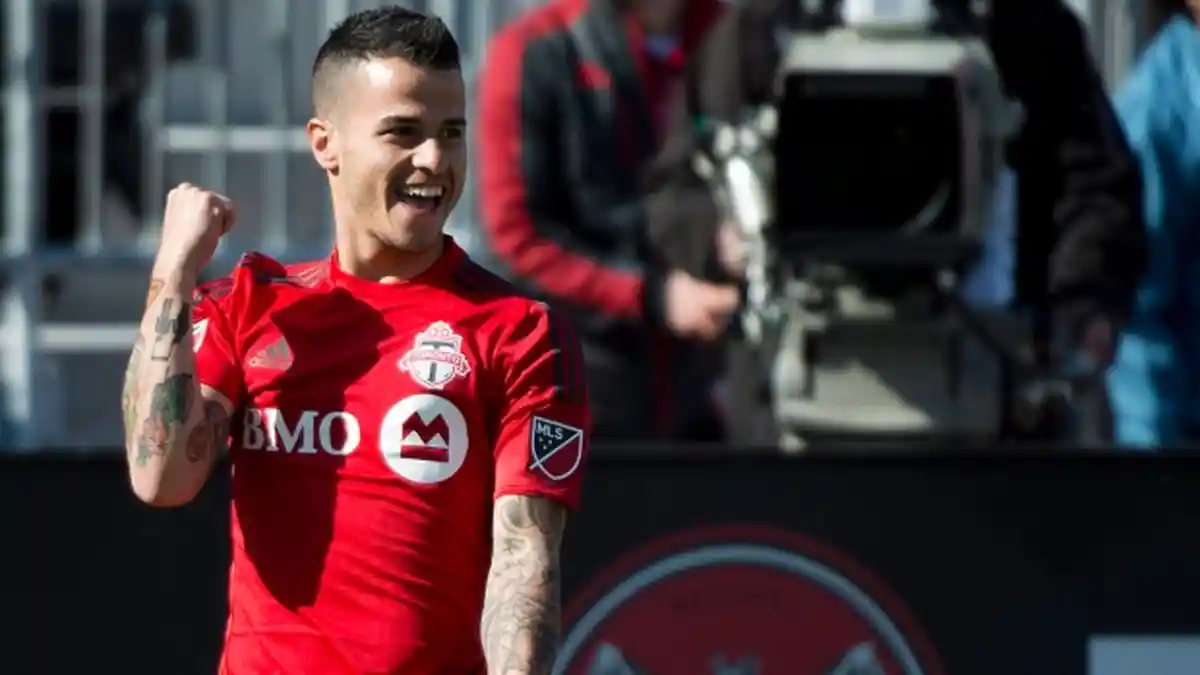 Giovinco Sabet Penghargaan MLS MVP
