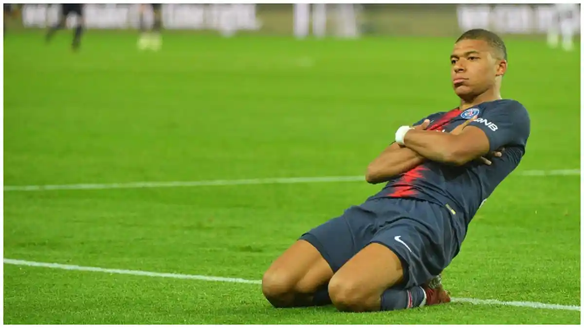 Kylian Mbappe Bikin Rekor Baru Jadi Pemain Termuda yang Mampu Cetak 30 Gol