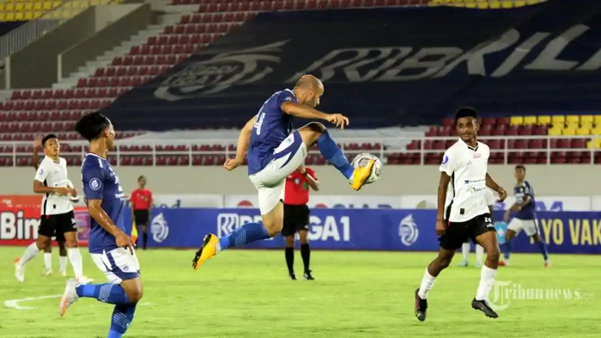 Persib Selalu Main Malam di Putaran 2 BRI Liga 1, Robert Alberts Tetap Optimis Raih Hasil Bagus
