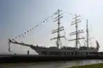 Pemberangkatan Pelayaran Satgas KJK KRI Bima Suci