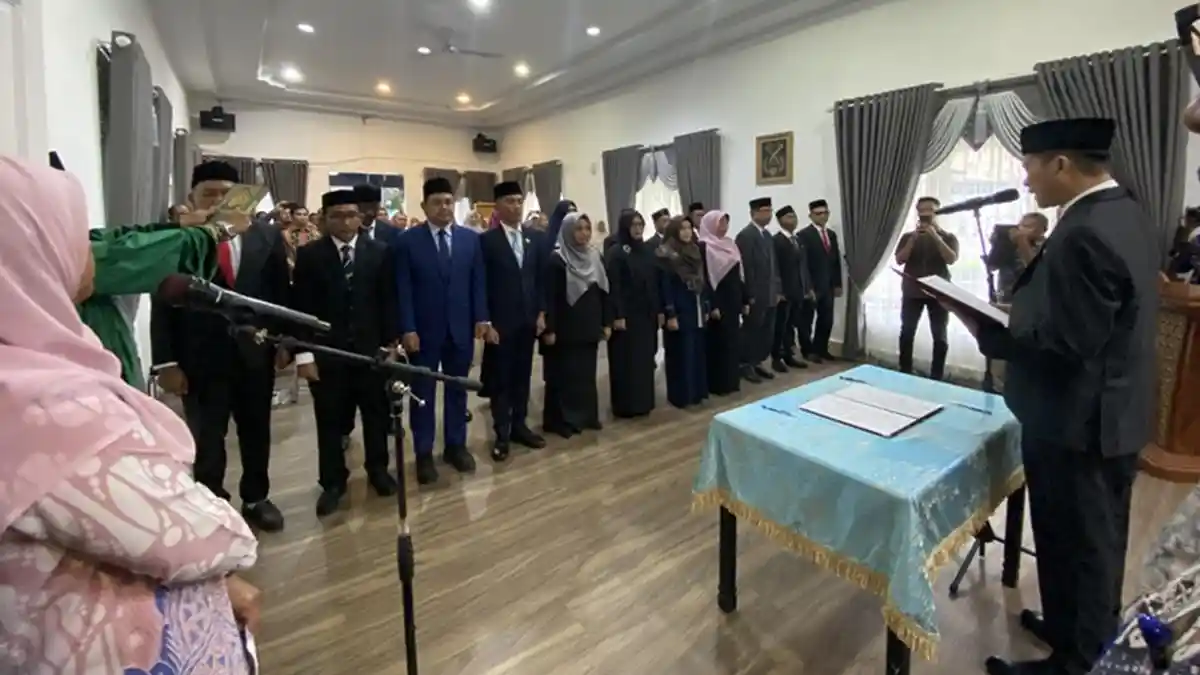 11 Pejabat Pimpinan Tinggi Pratama Aceh Selatan Resmi Dilantik, Ini ...