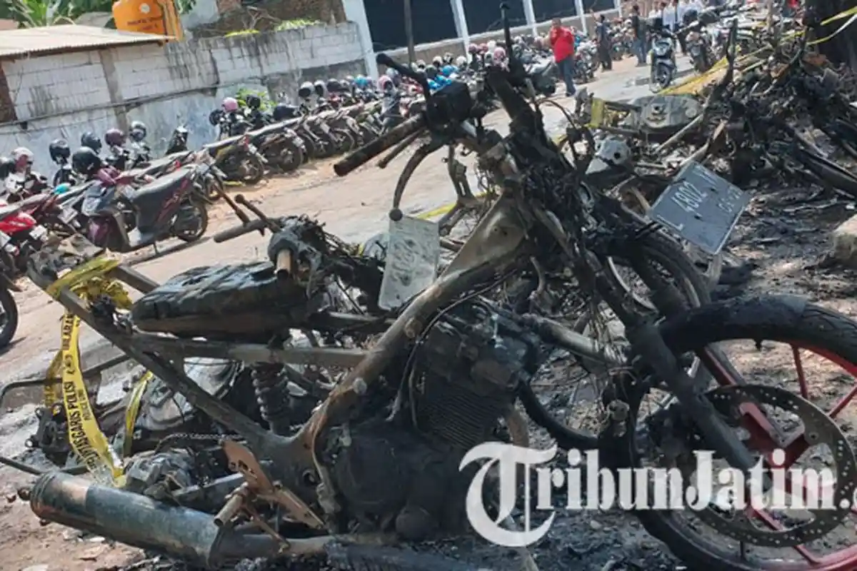 Inilah Merek 17 Motor Siswa SMKN 6 Surabaya yang Ludes Terbakar, Ada N Max yang Baru 2 Minggu Dibeli