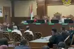vonis-alfian-Nasution-dan-Hanung-Budya-Yuktyanta.jpg