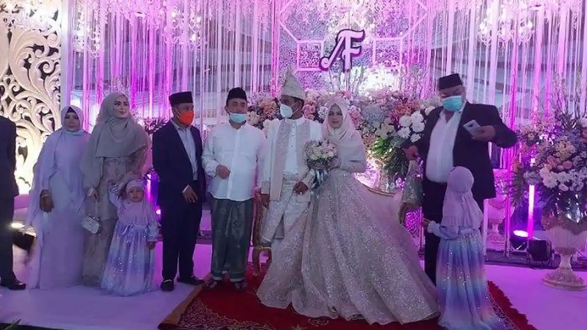 Mewahnya Resepsi Pernikahan Ustaz Abdul Somad dan Fatimah,Nuansa Timur Tengah hingga Prokes Berlapis