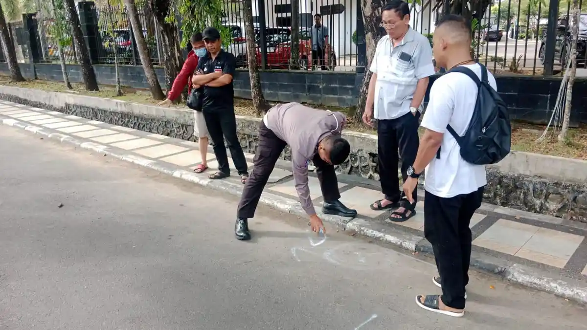Unit Gakkum Sat Lantas Polres Sibolga Olah TKP Kecelakaan Lalu Lintas, Satu Orang Meninggal Dunia