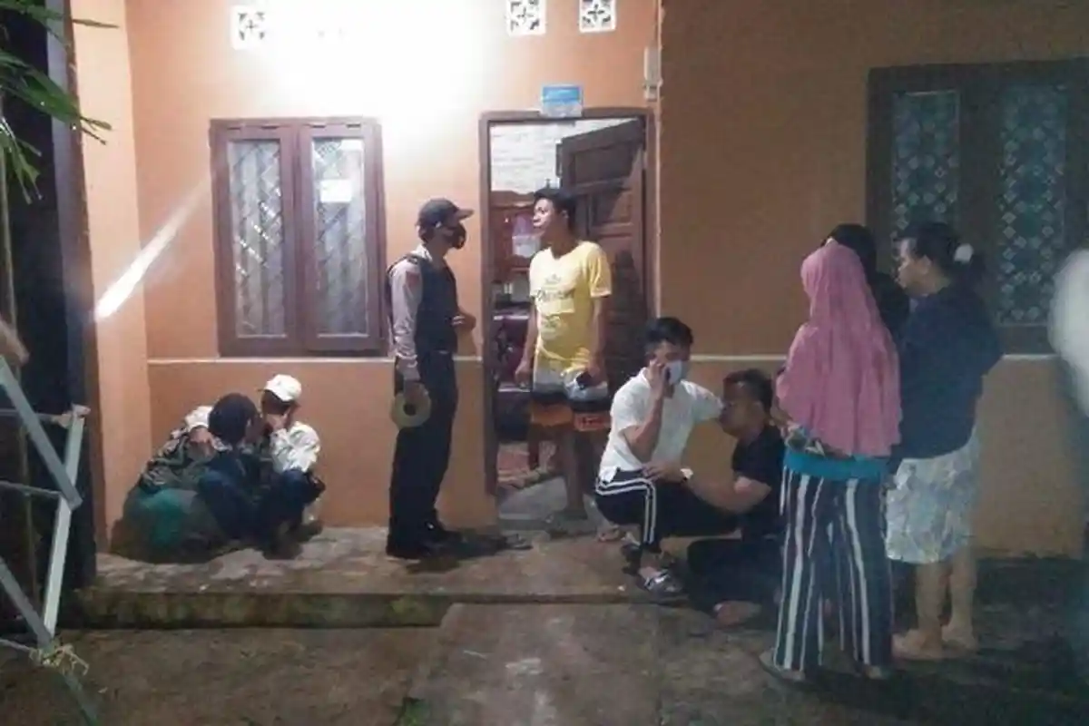 Diduga Depresi karena Usaha Bangkrut hingga Tak Kunjung Nikah, Anak Bunuh Ibunya
