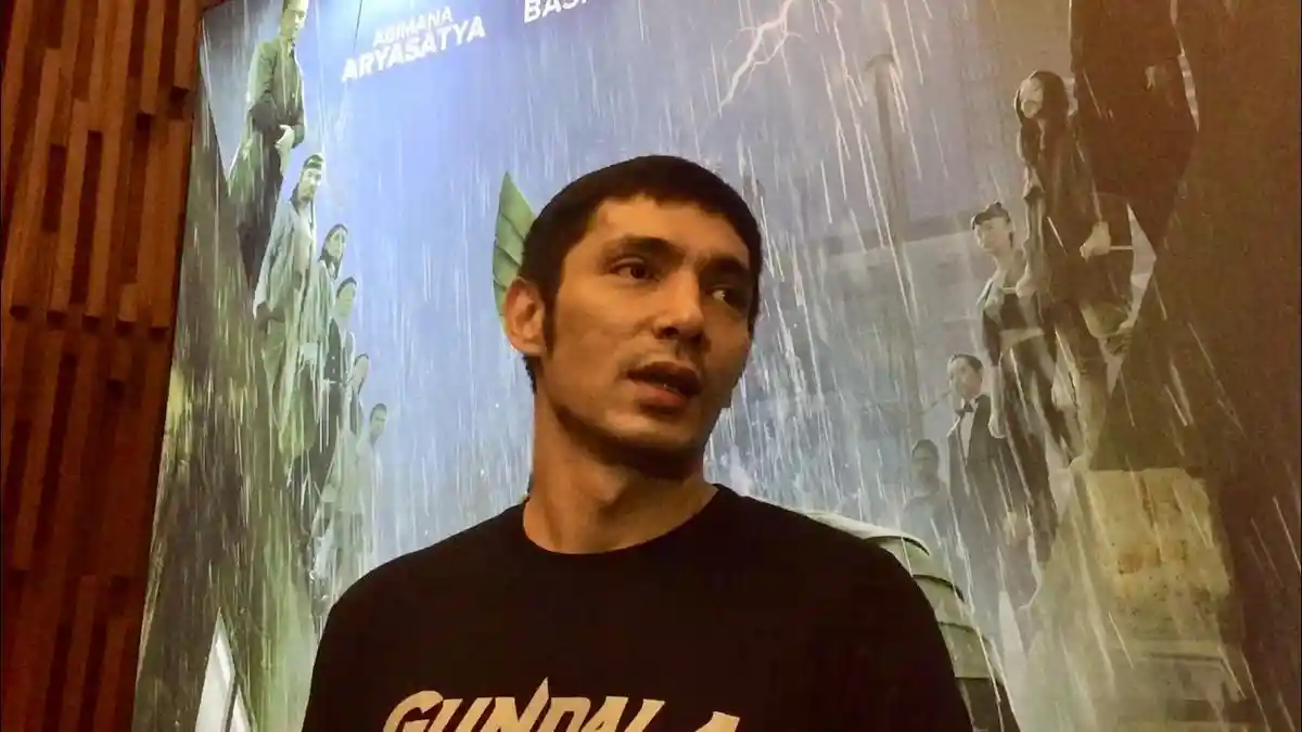 Jadi Gundala, Abimana Aryasatya Perlu Waktu 5 Bulan Belajar Koreo di Film Gundala