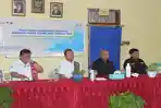 Menteri-KKP-Sakti-Wahyu-Trenggono-Didampingi-Gubernur-NTT.jpg