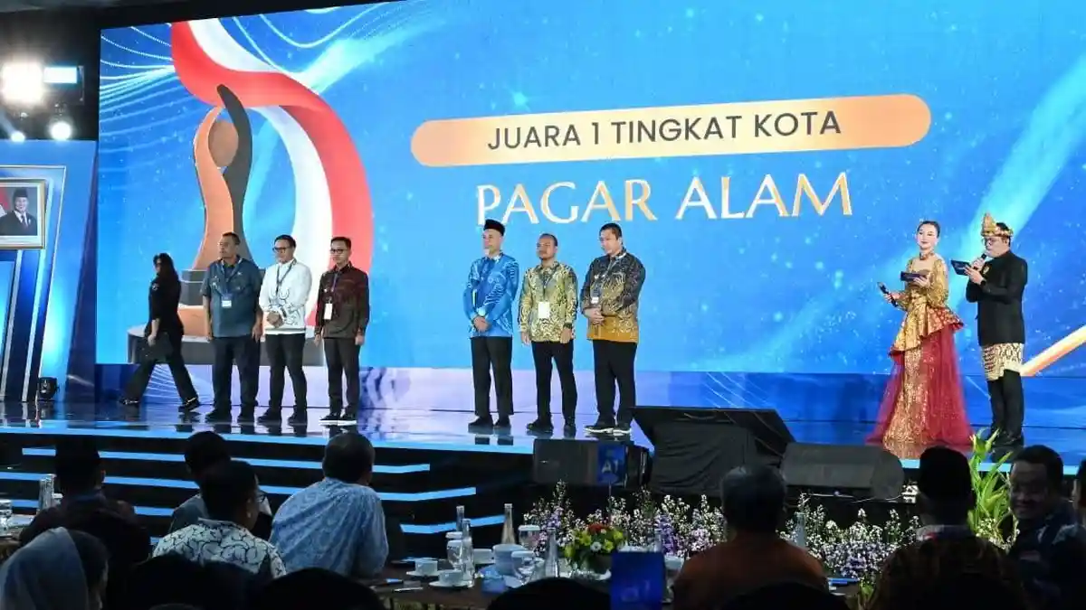 Sukses Turunkan Angka Pengangguran, Pemkot Pagar Alam Raih Penghargaan Dari Kemendagri