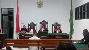 pembunuhan-lai.jpg