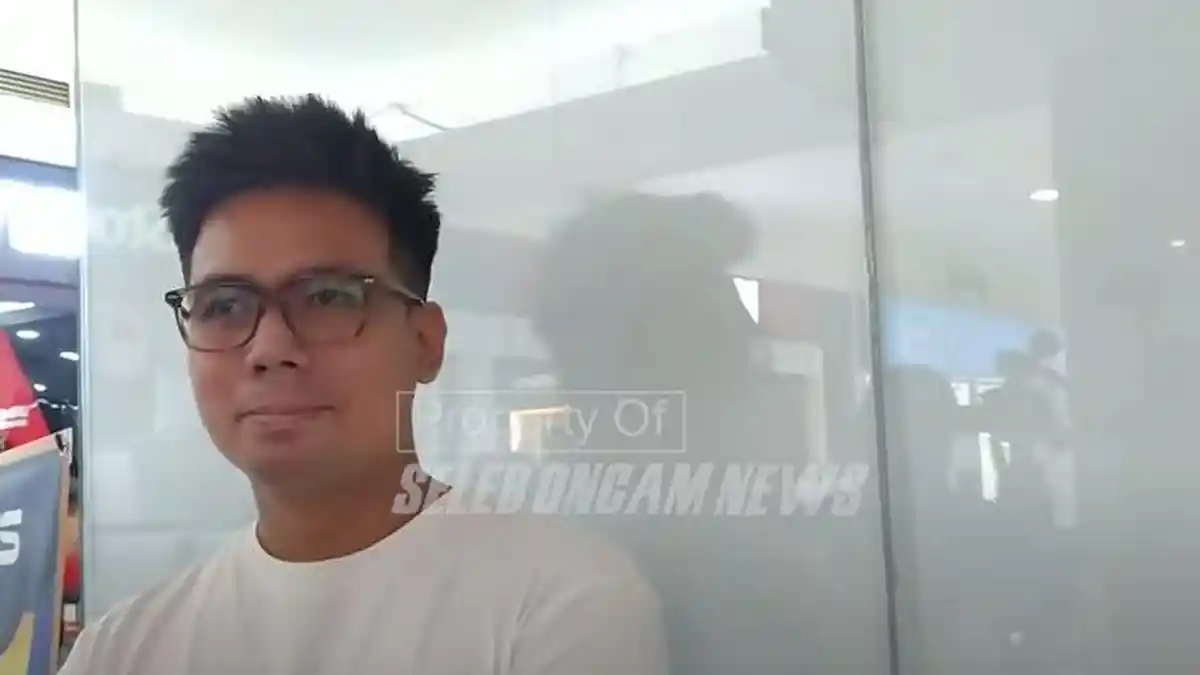 Adzam Adriansyah Langsung Lengket saat Digendong, Frans Faisal: Paham Dikit soal Pegang Bayi
