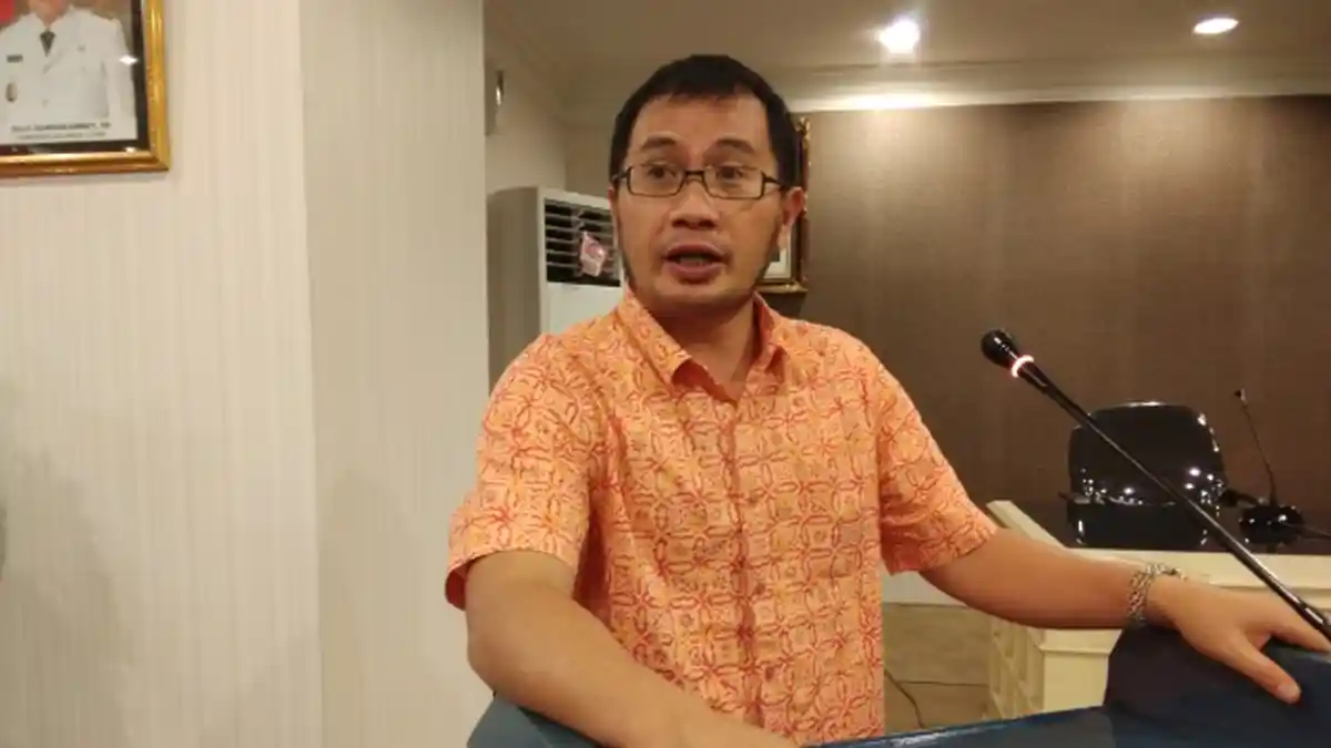 Ferry Liando Prediksi Gerakan People Power Gagal