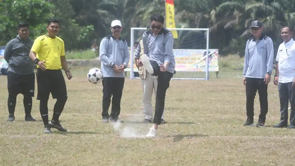 Bachyuni Deliansyah Buka Kompetisi U-12 Piala Bupati Cup