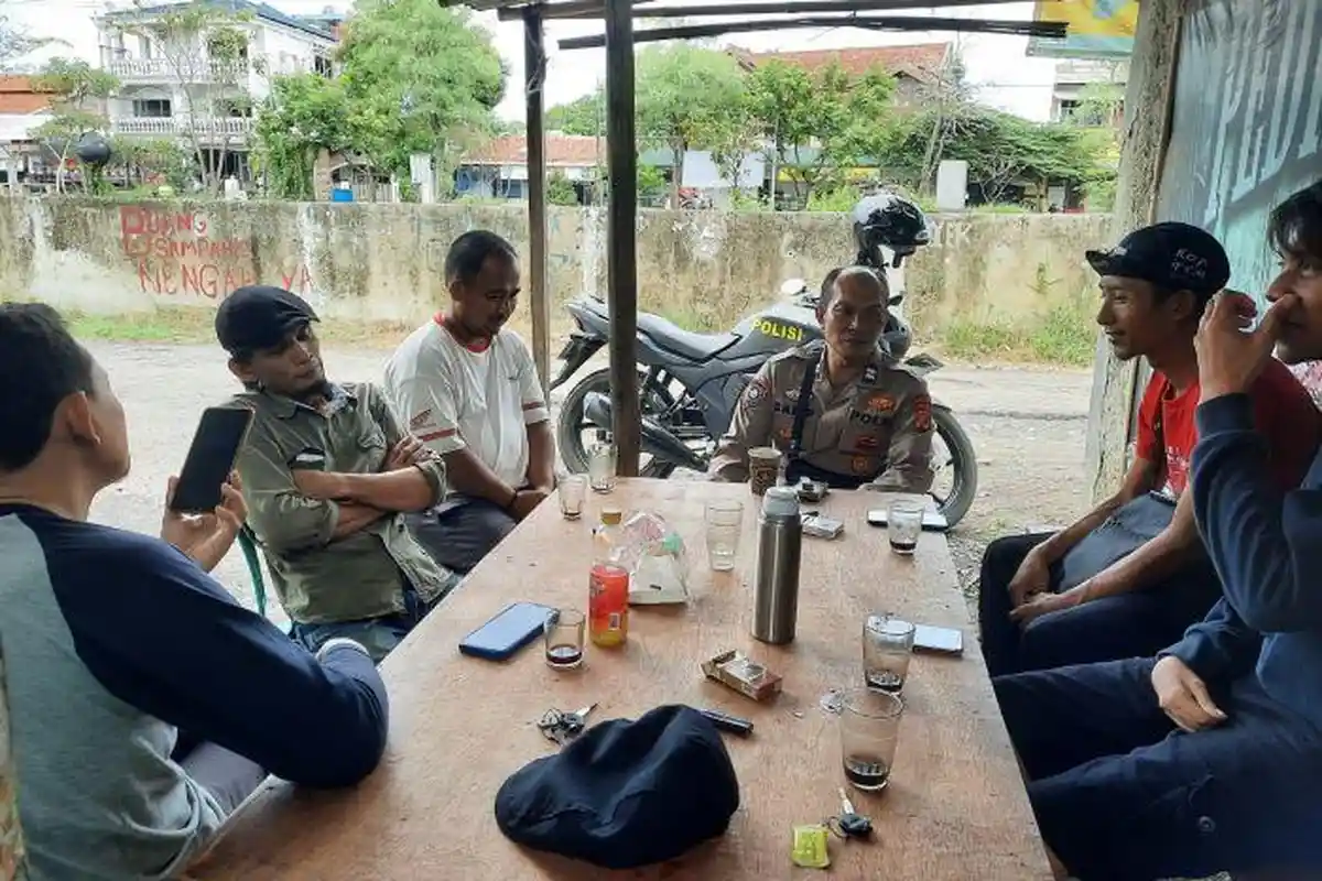 Polisi Indramayu Punya Cara Asyik Bersama Warga untuk Ciptakan Situasi yang Aman dan Kondusif