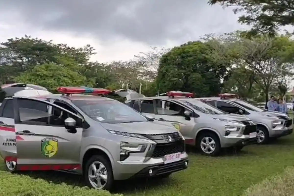 Pemko Palangkaraya Serahkan 3 Mobil Puskesmas Keliling untuk Atasi dan Tekan Angka Stunting