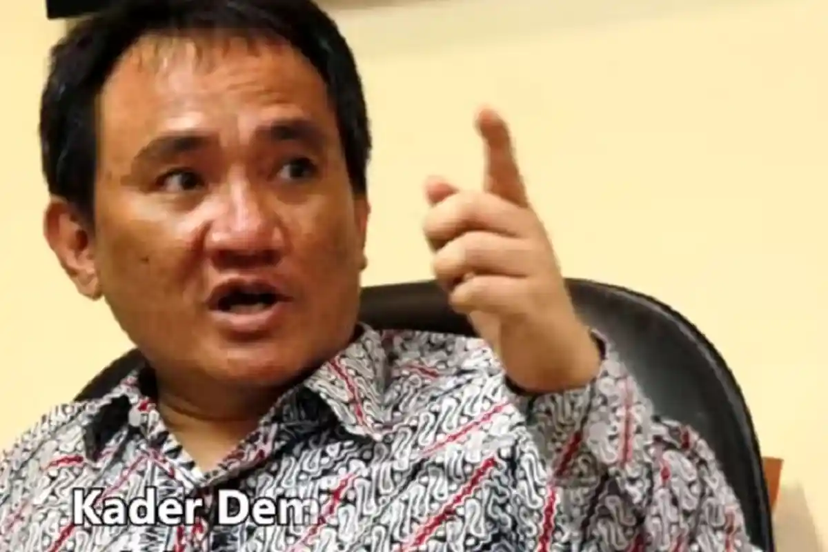 Andi Arief Beberkan Alasan Ditundanya Pertemuan SBY dan Prabowo Malam Ini