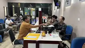 20260410_-Suasana-pelayanan-SIM-dan-SKCK-di-Polresta-Samarinda-Samsat.jpg