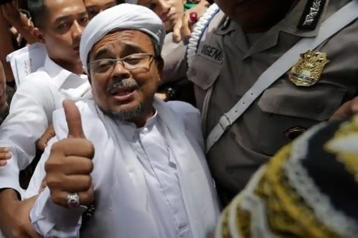 Permintaannya untuk Sidang Offline Dikabulkan Hakim, Rizieq Shihab: 'Saya Imbau Tertib dan Disiplin'