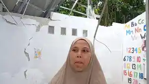 Hastuti-Nabila-seorang-guru-taman-kana.jpg