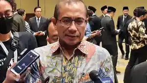 ketua-kpu-ri-hasyim-asyari-usai-pelantikan-nih3.jpg