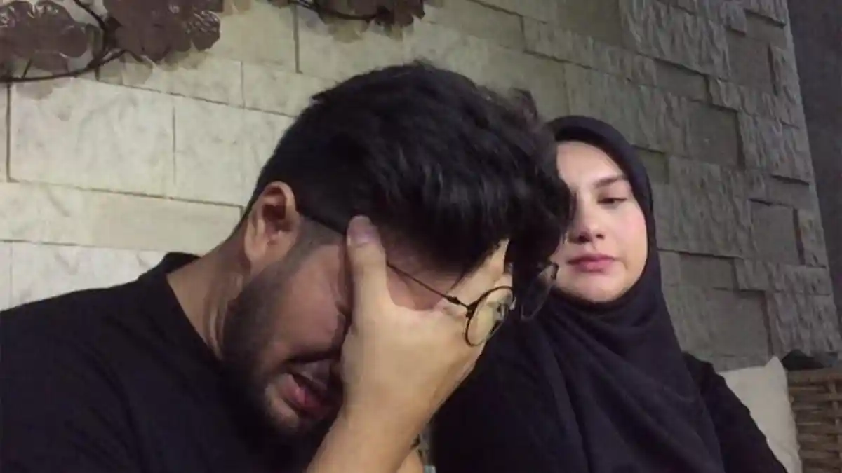 Ammar Zoni Merinding Akui Irish Bella Perempuan Luar Biasa yang Bisa Menguatkannya