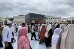 Ratusan-jemaah-calon-haji-Kota-Kendari-Sulawesi-Tenggara-mengikuti-proses-manasik-di-Asrama-Haji.jpg