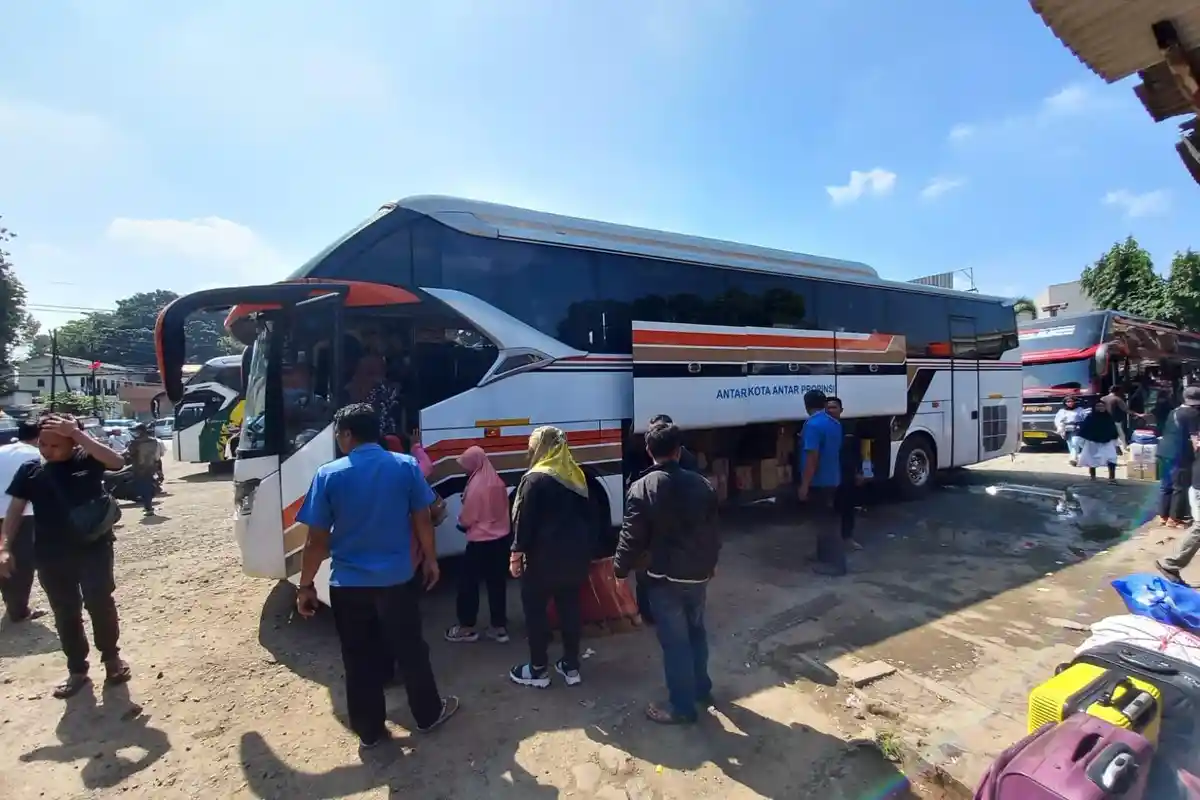 Warga Miskin Terancam Tidak Pulang Kampung Imbas Efisiensi Anggaran dan Minimnya Mudik Gratis