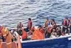 Kapal-pinisi-si-tenggelam.jpg