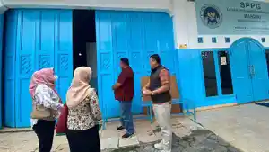 KERACUNAN-MBG-Anggota-DPRD-Garut-sidak-dapur-MBG-SPPG-1.jpg