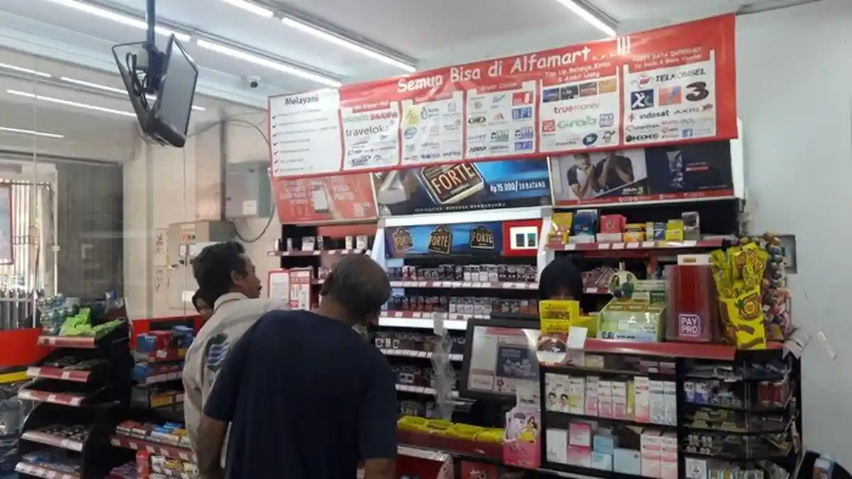 Promo Alfamart Hari Ini Edisi JSM: Susu Bayi hingga Paket Sembako Dijual Murah Meriah