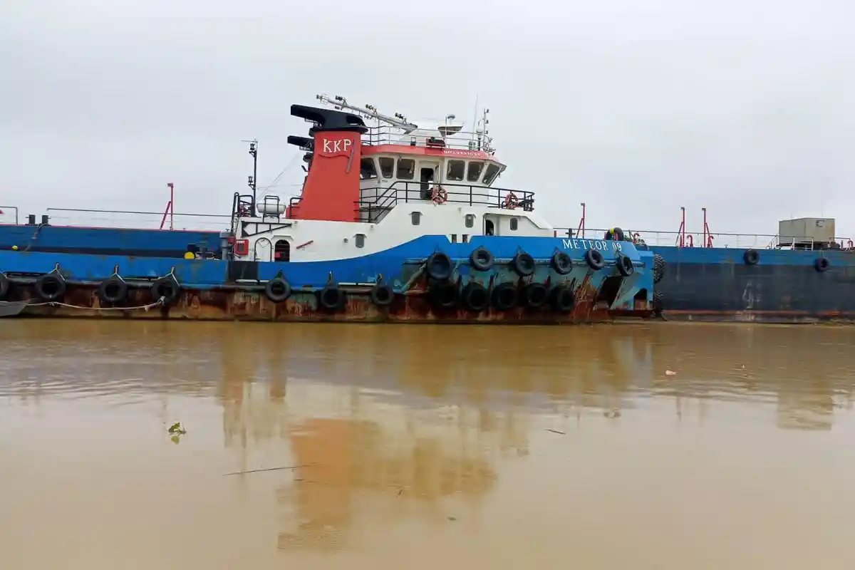 Kronologi Anak 5 Tahun Tenggelam di Tanjamtim Jambi, Pegangan sang Ayah Terlepas