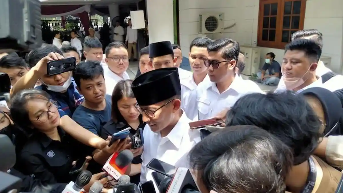 Ditanya Loyalitasnya, Sandiaga Uno: Ini Pakai Baju Gerindra, Jadi Sudah Clear