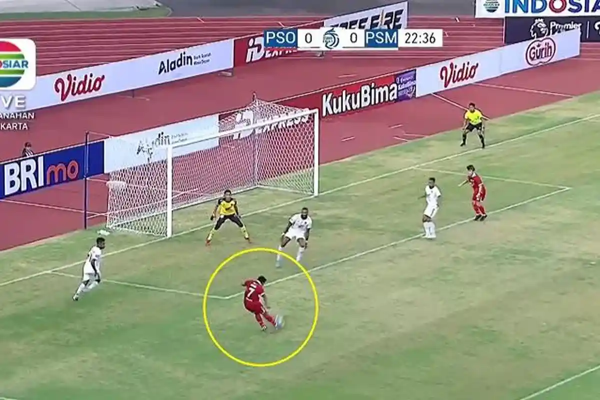 Skor Persis vs PSM Makassar Sementara 1-0, Irfan Jauhari Perdayai Yance Sayuri