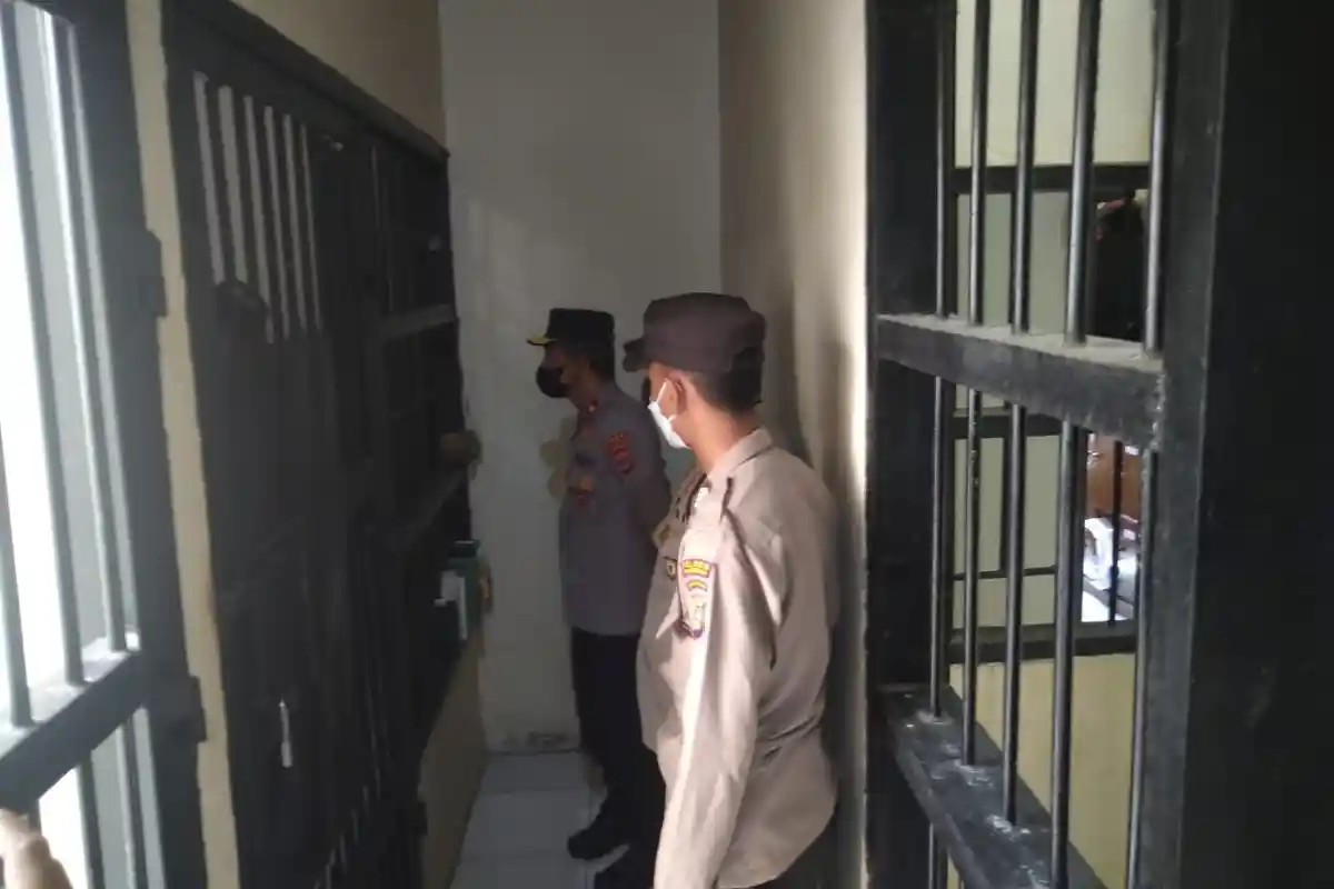 Cek Kesiapan Mapolsek Pardasuka, Wakapolda Lampung Ingatkan Tak Lakukan Pungli