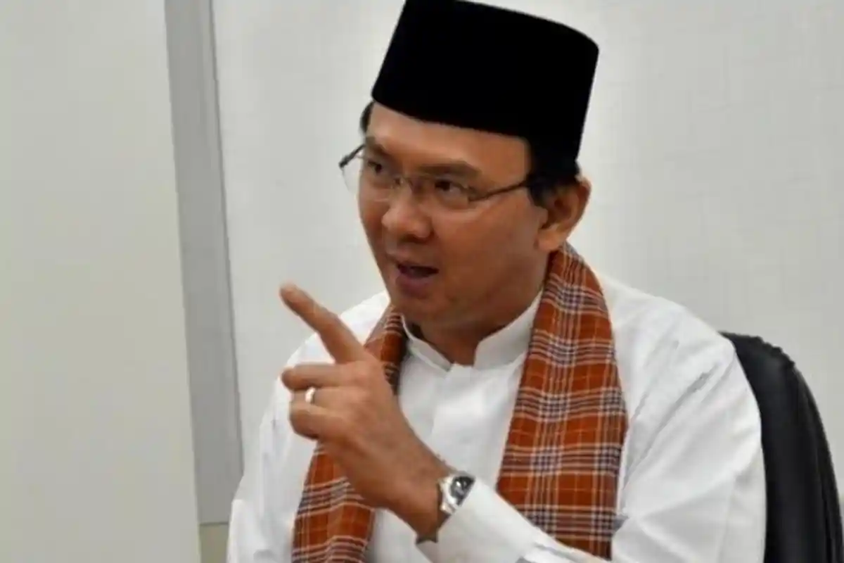 Ada 19 Baju Batik, Ahok LELANG Baju yang Pernah Dia Pakai di Sidang Kasus Penistaan Agama