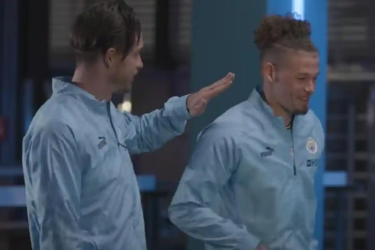 Kocaknya Jack Grealish Dicueki Kalvin Phillps saat Main, Winger Man City sampai Harus Panggil