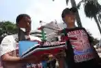 Nelayan Muara Angke Demo Dukung KPK