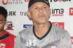pelatih-gomes-de-olivera_20170618_172159.jpg