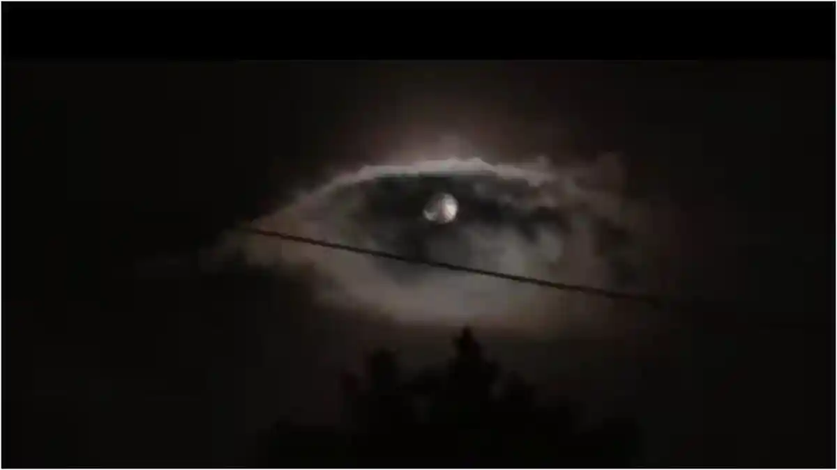 Penjelasan LAPAN soal Viral Penampakan Mirip Mata di Langit Bandung