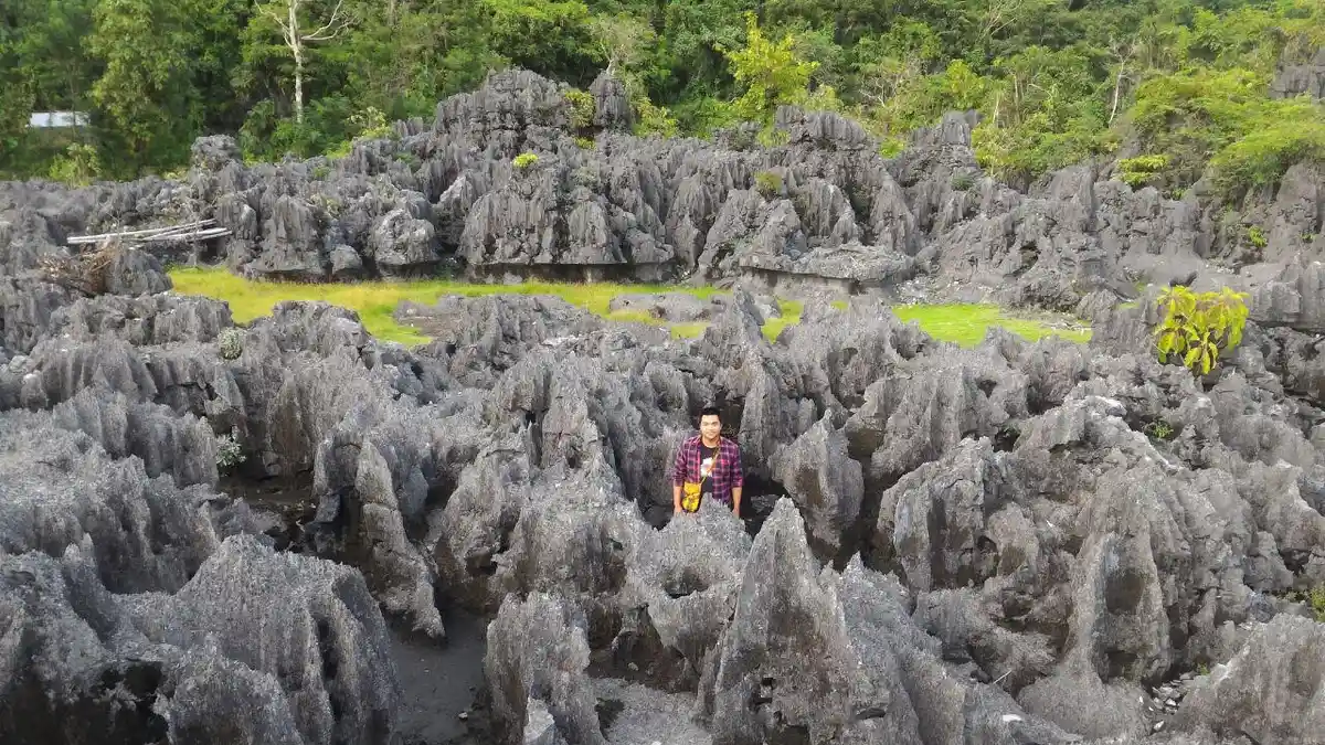 Weekend ke Taman Batu Karst Balocci Pangkep, Yuk!