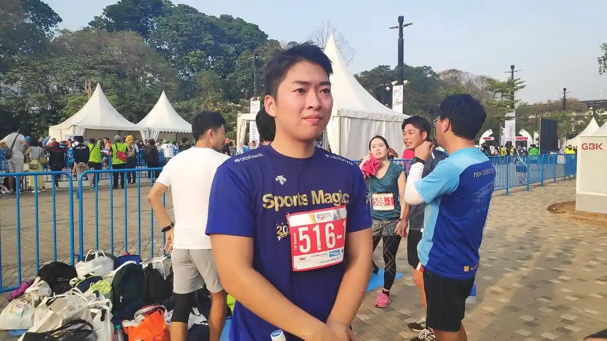 Antusias Peserta Lomba Lari Etafet Pada Jakarta Kizuna Ekiden