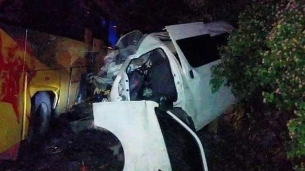 Sempat Kabur Setelah Kecelakaan Maut Tewaskan 6 Orang, Sopir Bus Surabaya Indah Menyerahkan Diri