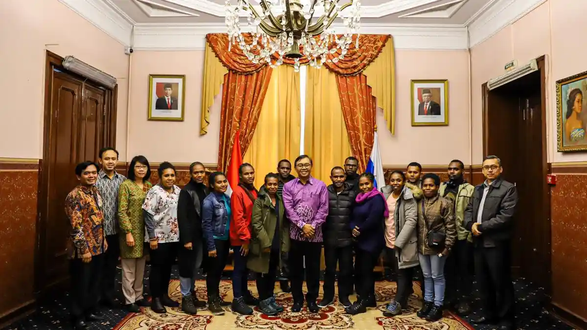 Musim Dingin di Rusia Sambut 14 Mahasiswa Indonesia asal Papua