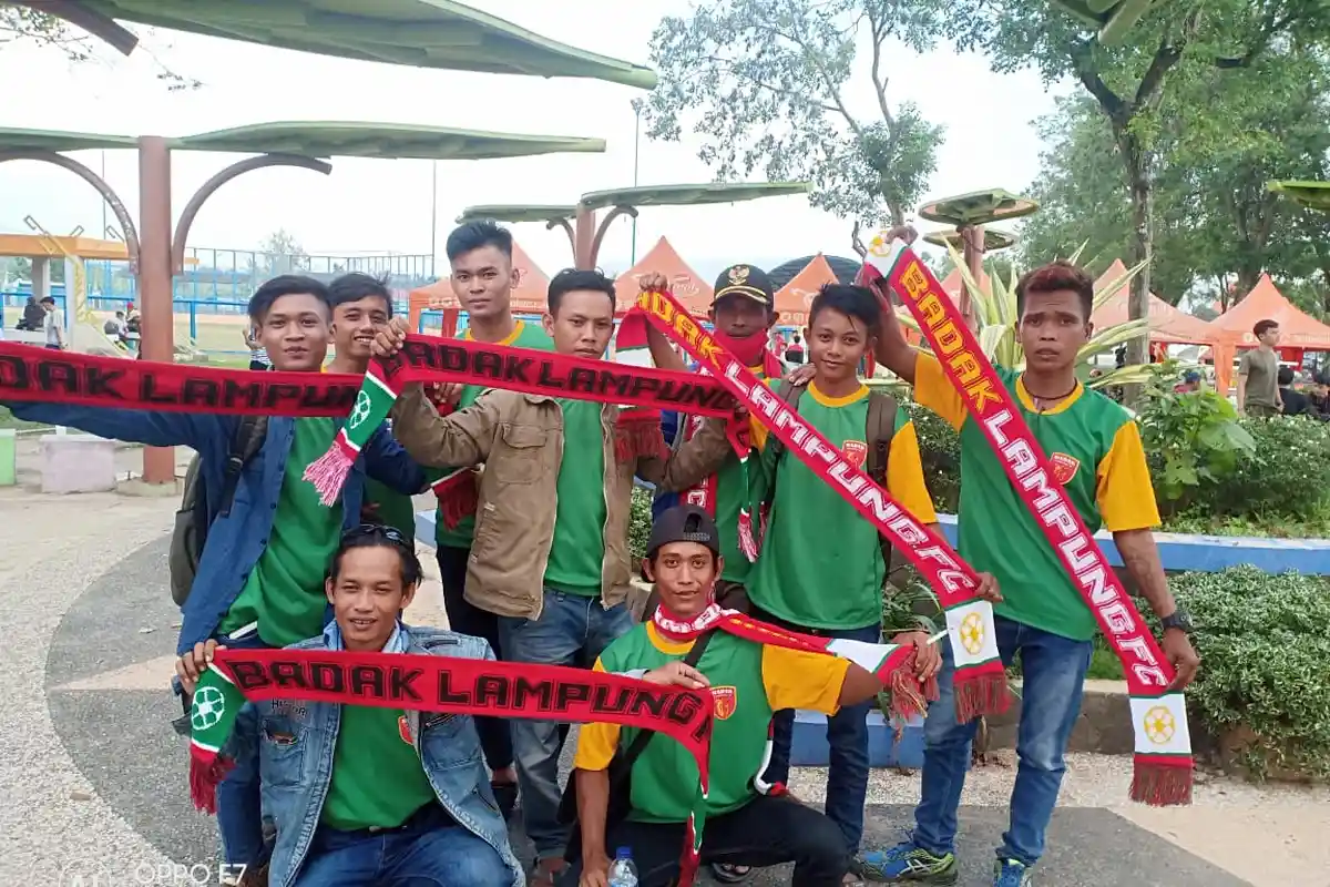 Diduga Diborong Calo, Suporter Kecewa Tiket Laga Perseru Badak Lampung FC vs Bali United Ludes