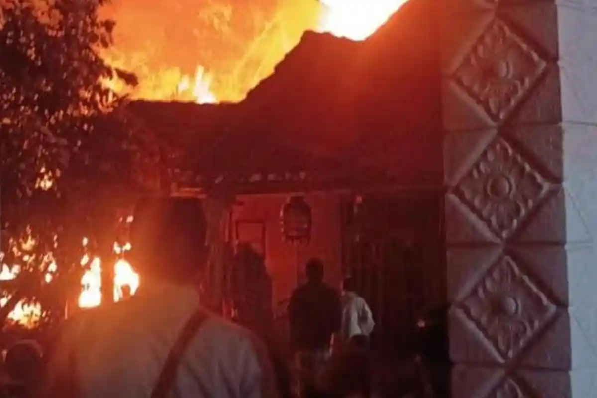 Kebakaran Kandang dan Rumah di Serangan Ponorogo, Sapi Luka-luka, Uang Jutaan Rupiah Amblas Jadi Abu