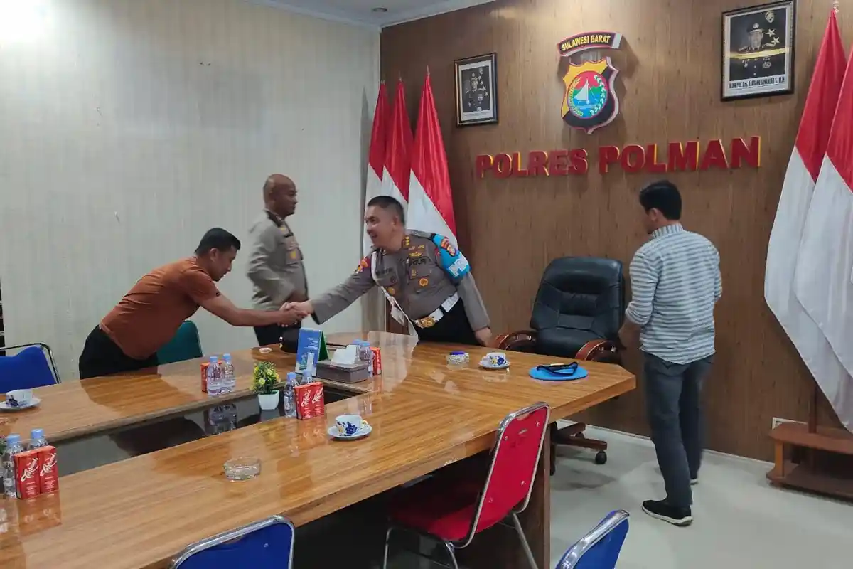 Keluarga Alm RN Minta Polda Sulbar Usut Tuntas Kasus Kematian Korban di Sel Polres Polman