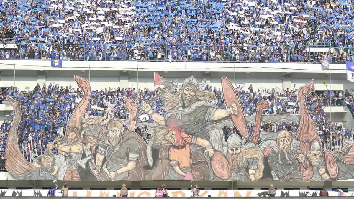 Robert Alberts: Dukungan Fantastis Bobotoh Bantu Persib Bandung atas PSS Sleman