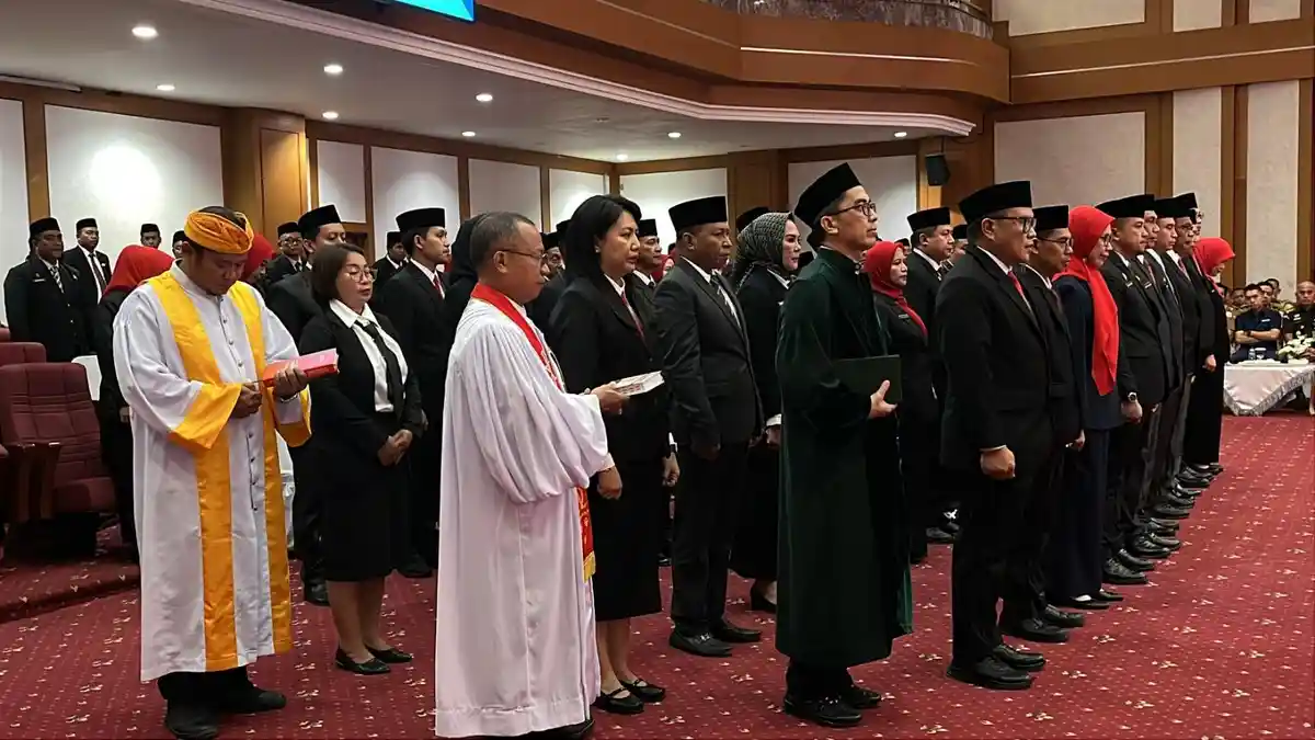 Nama-Nama Pejabat Administrator dan Pengawas Distanak, Bapenda hingga Dinsos Dilantik Gubernur ASR